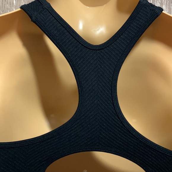 New Balance Sports Bra Black White M - Picture 8 of 11